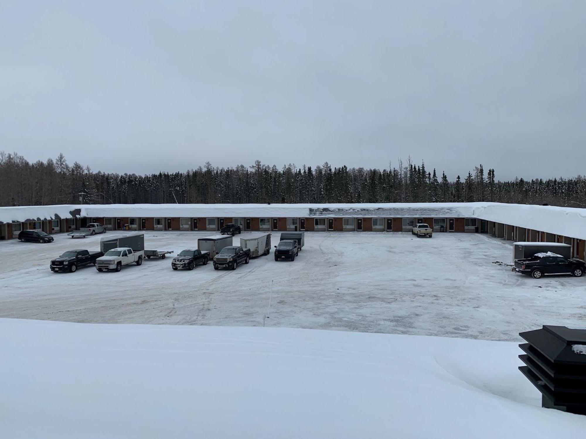 Travel Inn Cochrane Exterior photo